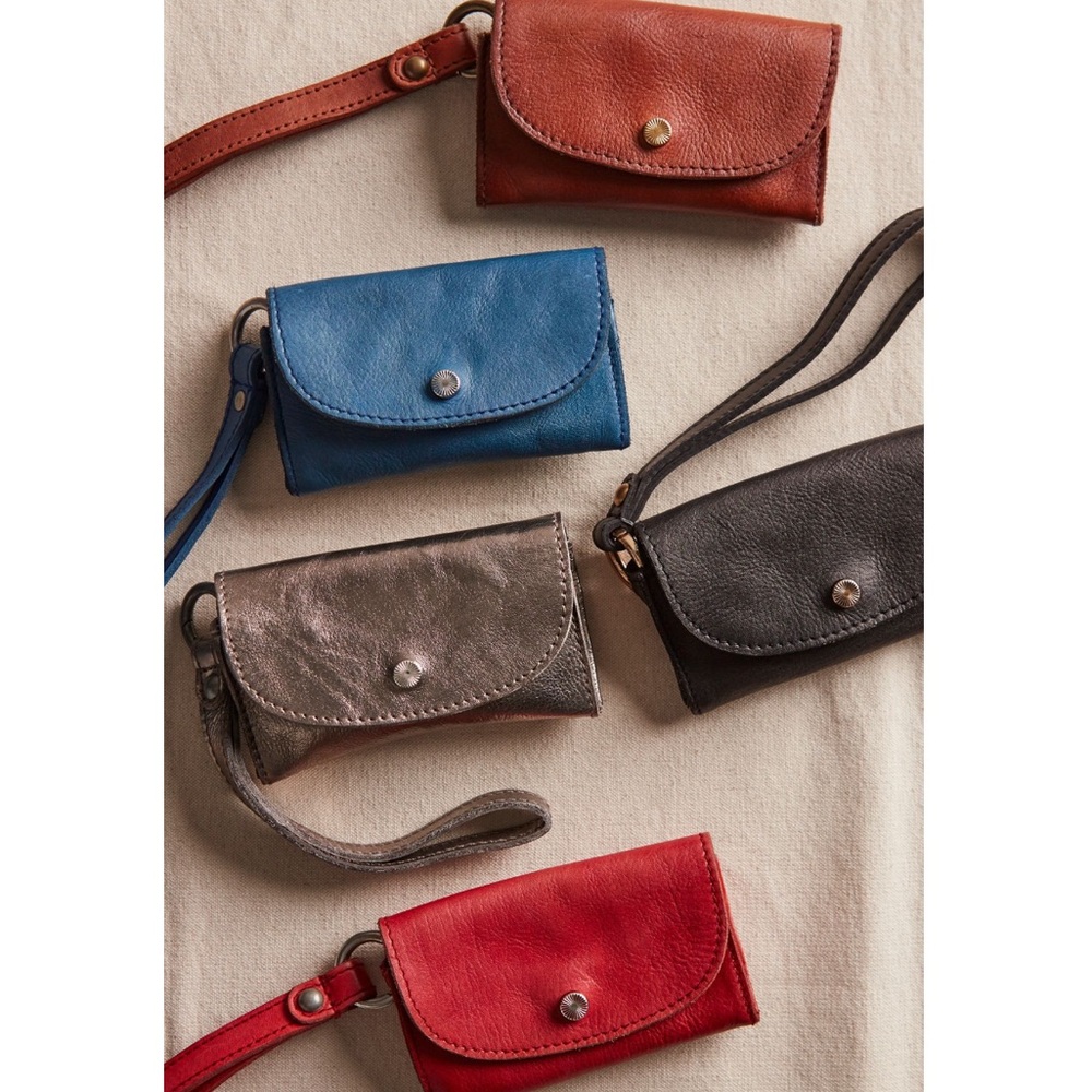 8035. Free People Bag Lanyard - Picture 1 of 5